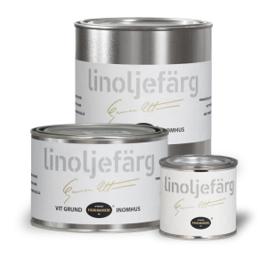 Linoljefärg Vit Grund inomhus Vit Grund används som grundfärg inomhus på obehandlat sugande underlag såsom trä, byggskivor och PH-neutral puts mm. Vit grund används också som 50% delkomponent i 2:a strykningsfärgen när man målar med Ottosson Linoljefärg Antikvit inomhus.